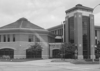 KC suburbs report card: Are these cities’ finances built for tomorrow?